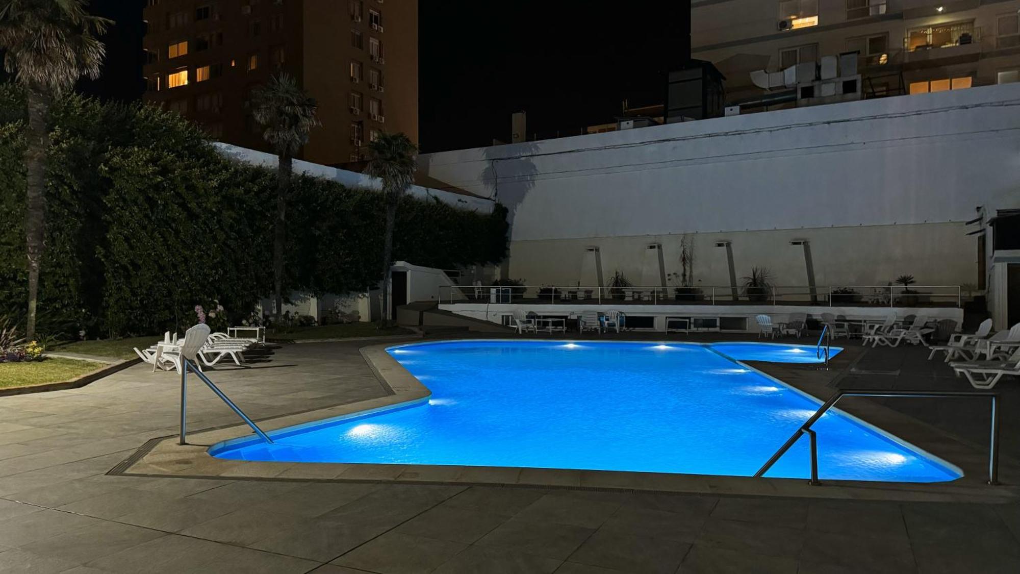 Hotel Peninsula بونتا دل استي المظهر الخارجي الصورة
